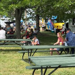 IMG 010813  Food Trucks galore!